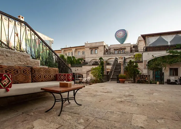 Hotel Ottoman Cave 4*